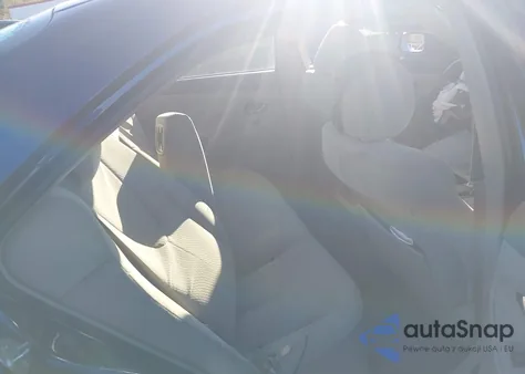 2011 Toyota Camry Le from USA, damaged, VIN 4T1BF3EK4BU665607